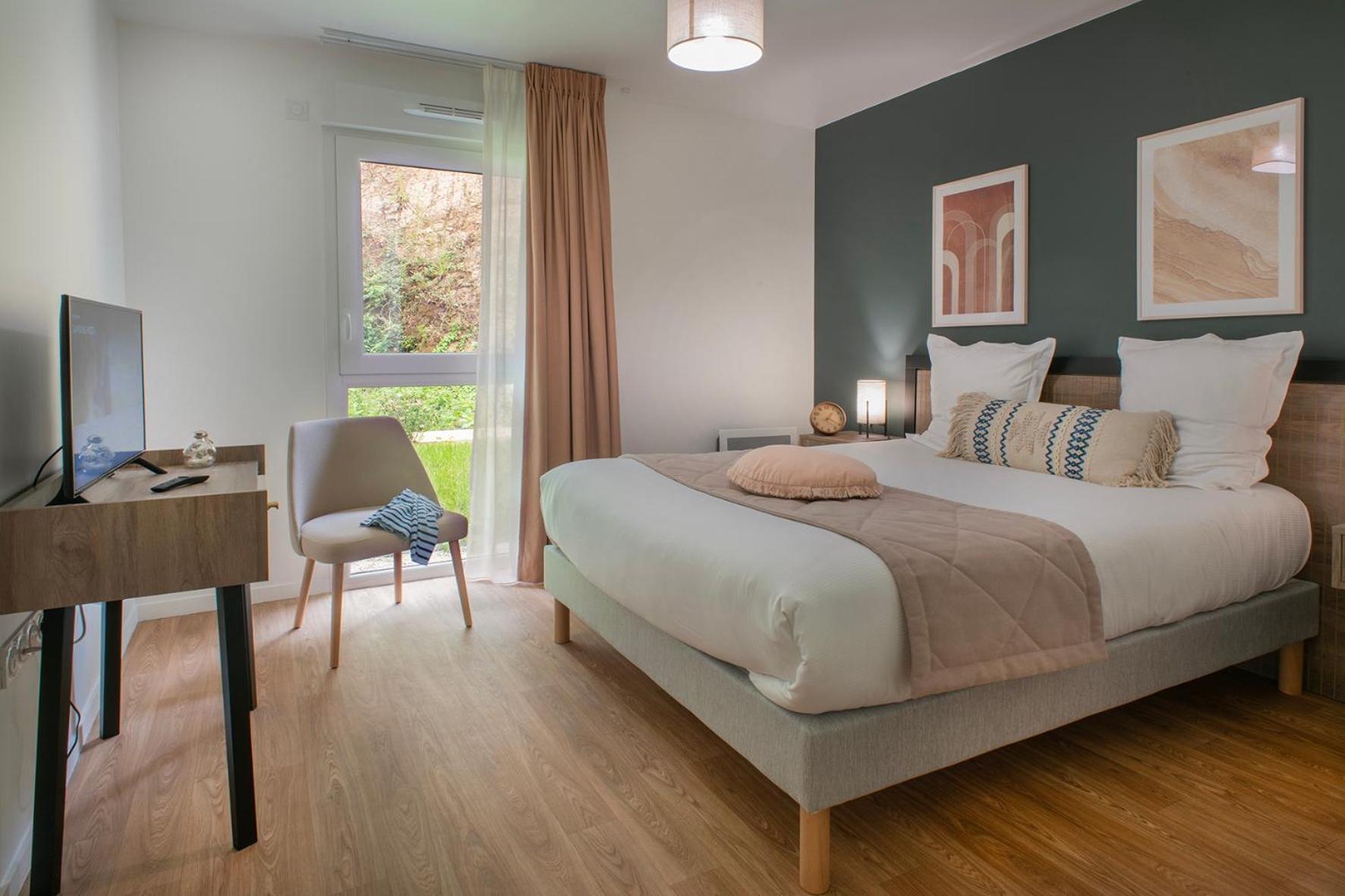 Residence Services Seniors - Domitys Les Jardins D'Ahna Dinan Exterior photo